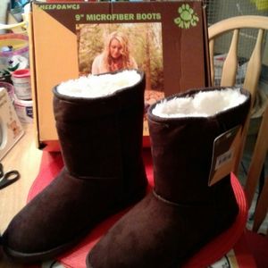 NWT Cute Dawgs Faux Suede & Fur Soft,Cozy & Warm Winter Boots